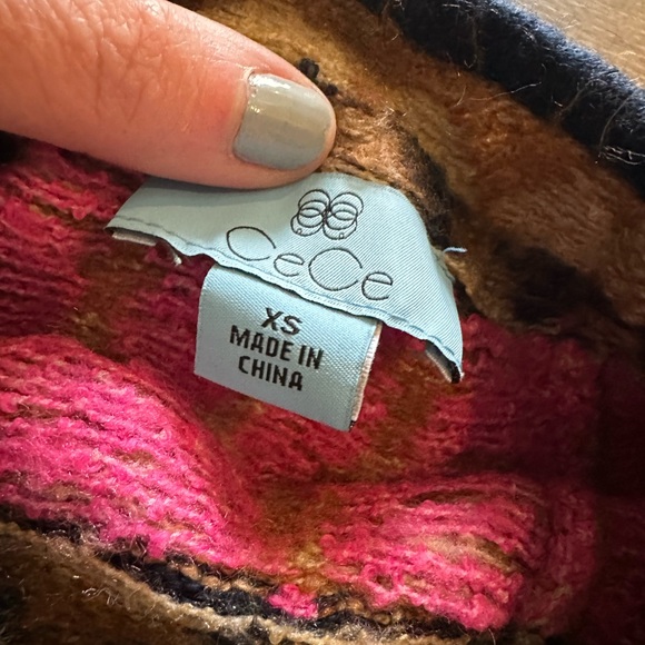 Vibrant Mock Turtle Neck - Picture 2 of 6